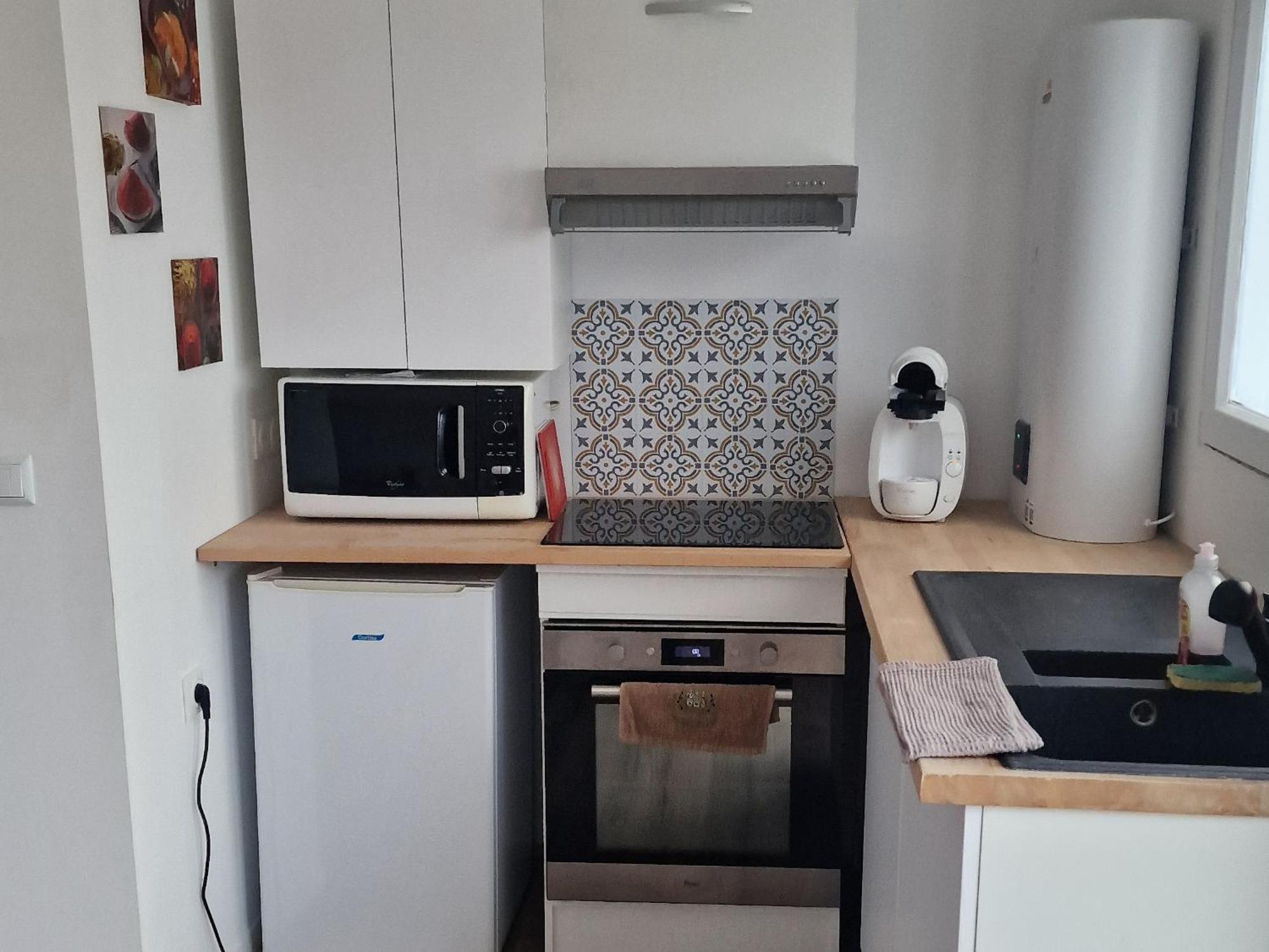 Studio Renard Quartier Marais, Terrasse En Rez De Jardin, Matelas Confort Μπουρζ Εξωτερικό φωτογραφία